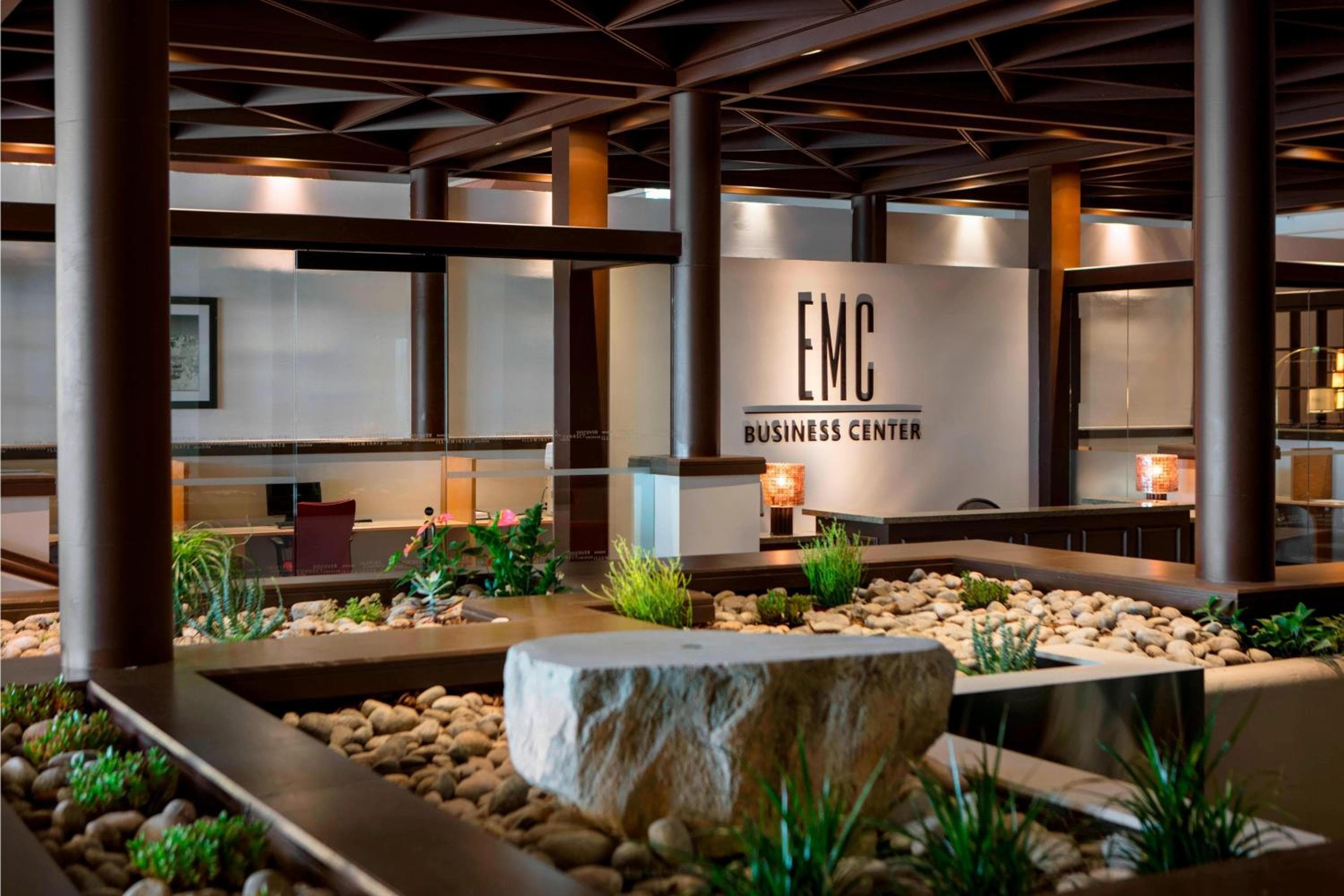 Renaissance Denver Hotel & Conference Center