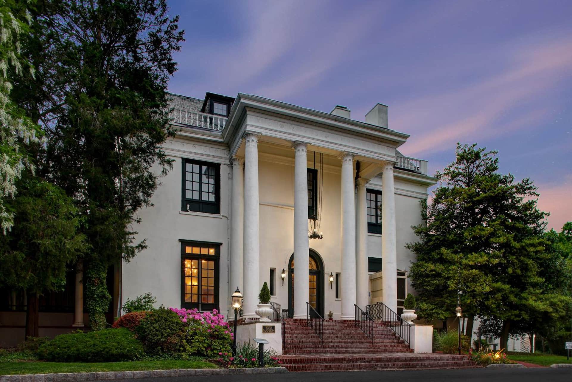 Tarrytown House Estate