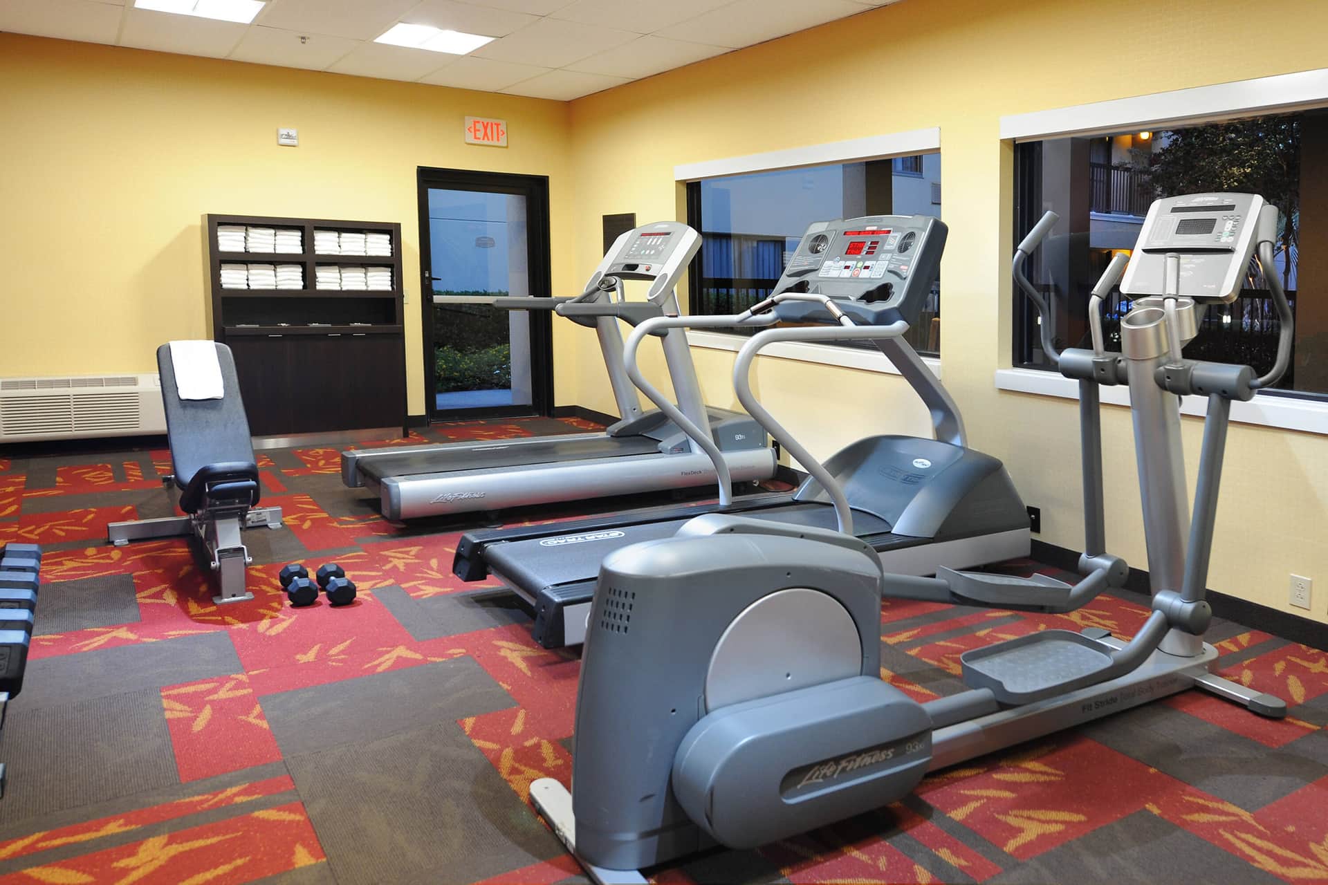 Courtyard by Marriott Houston Hobby Airport