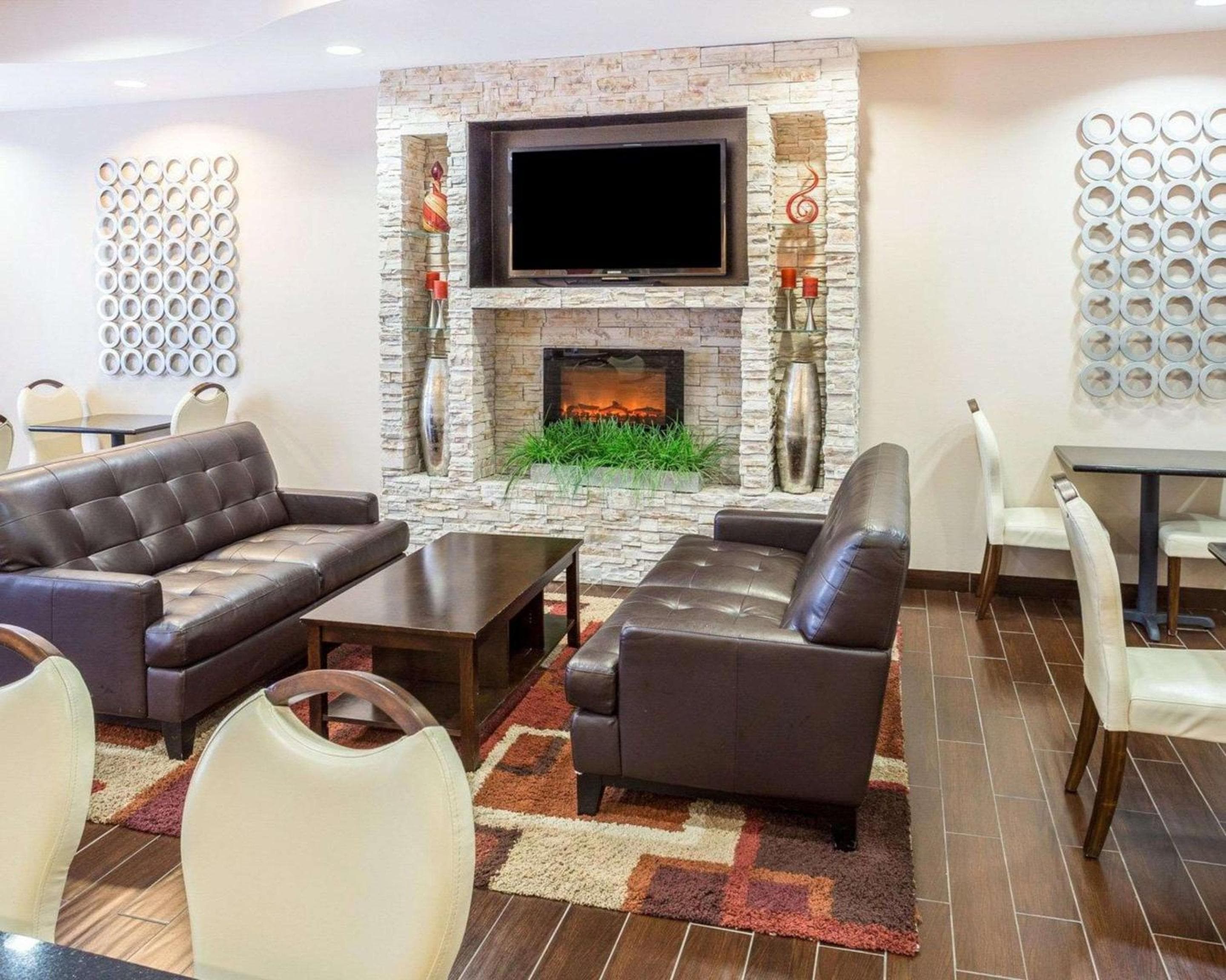 Comfort Suites Mandeville - Covington