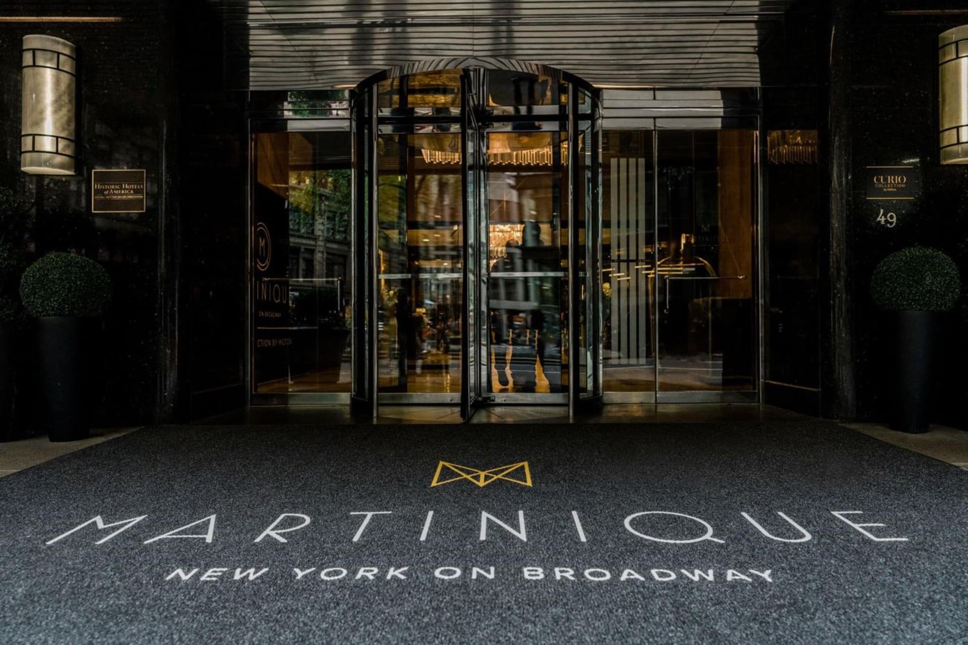 Martinique New York On Broadway