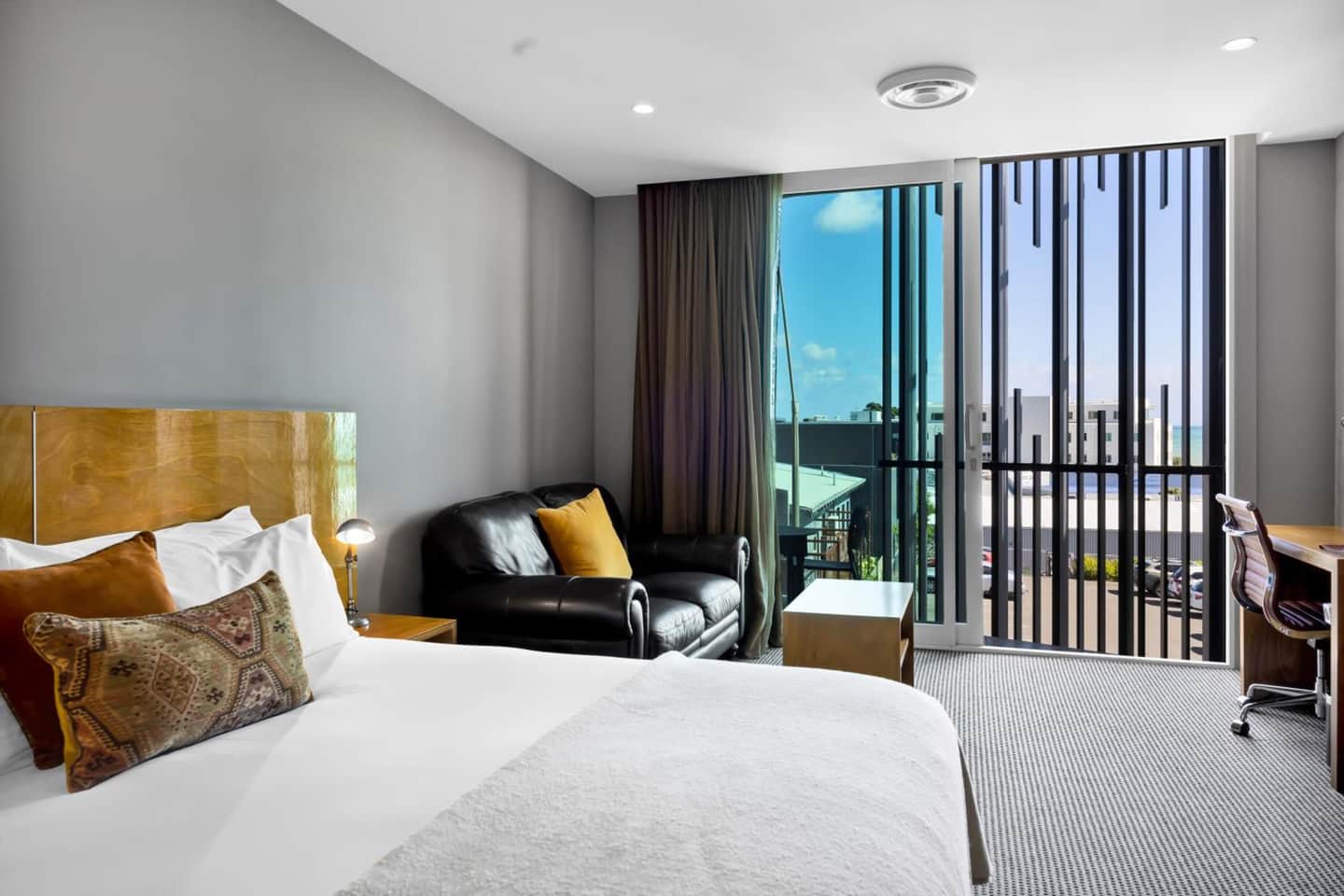 King and Queen Hotel Suites New Plymouth