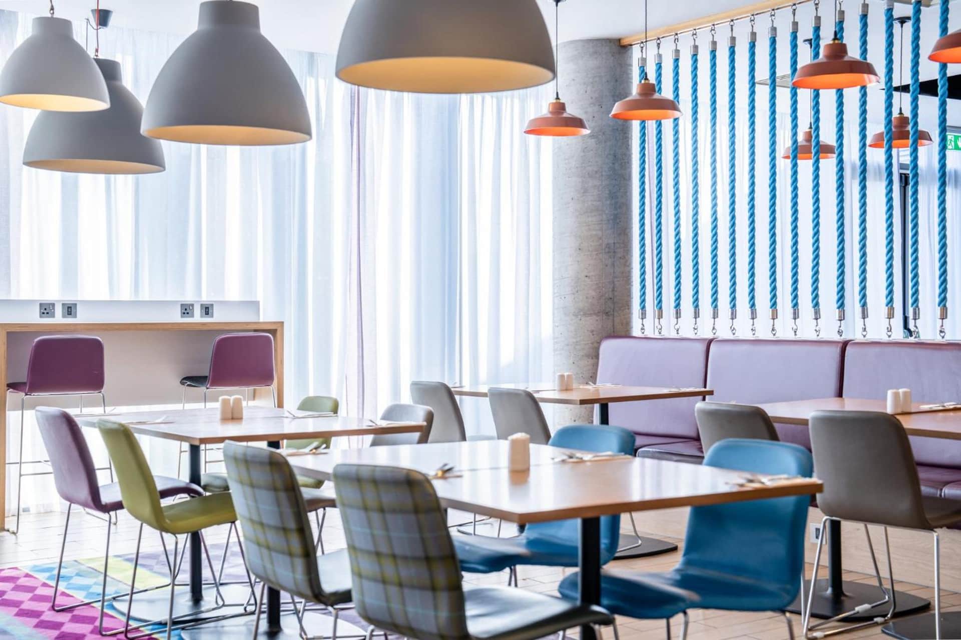 Holiday Inn Express Aberdeen Airport