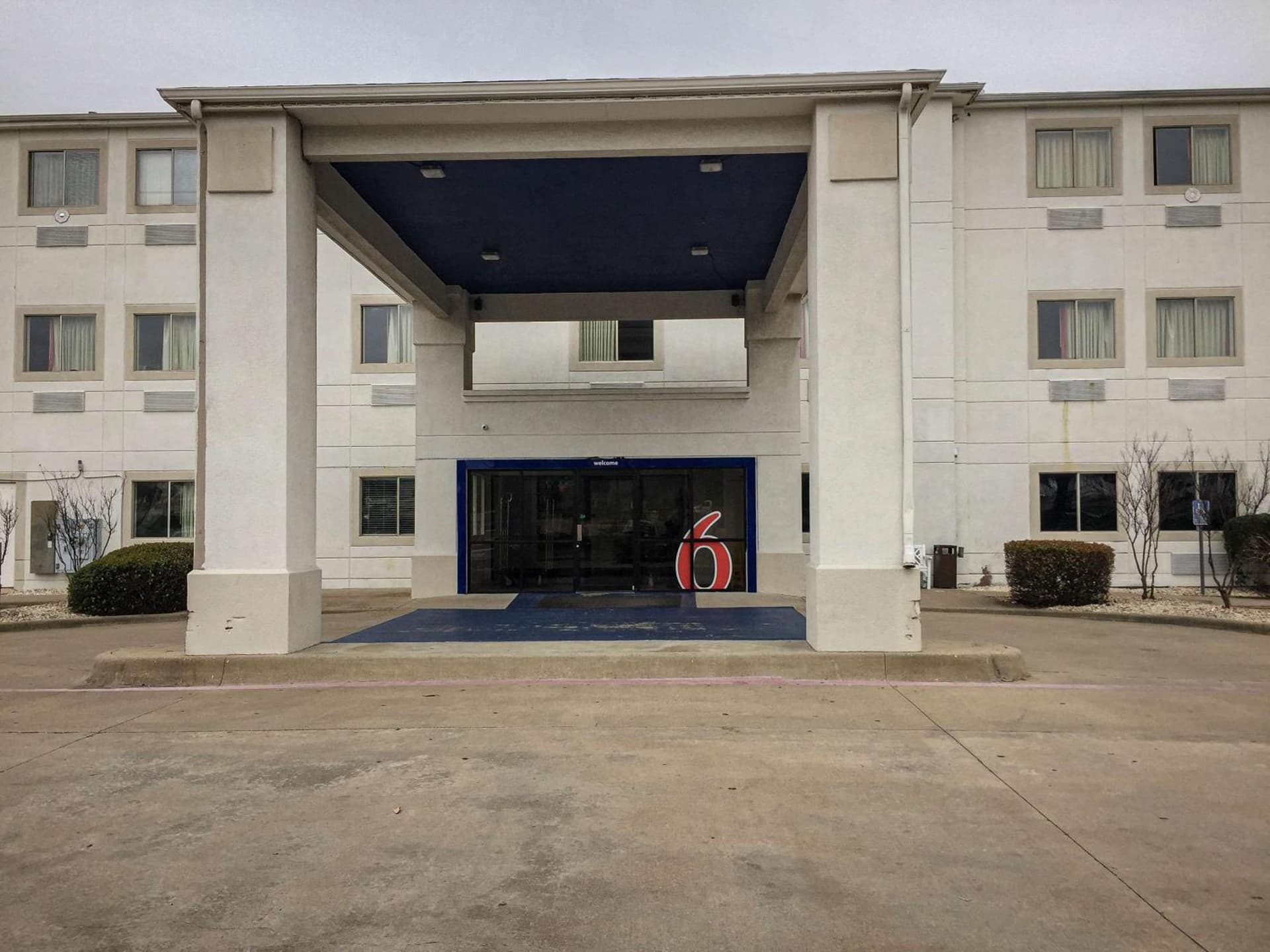 Motel 6-Woodway, TX