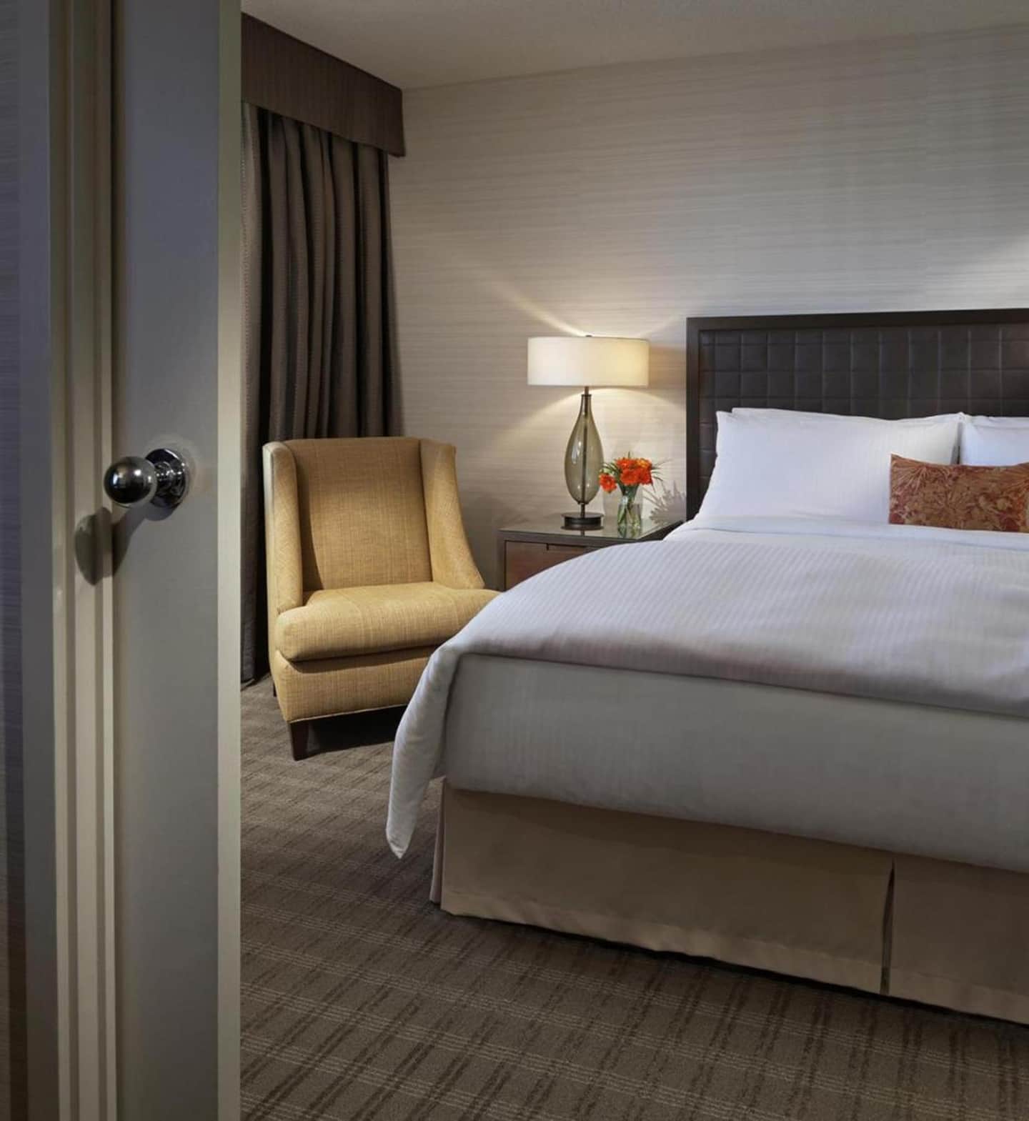 Cambridge Suites Toronto