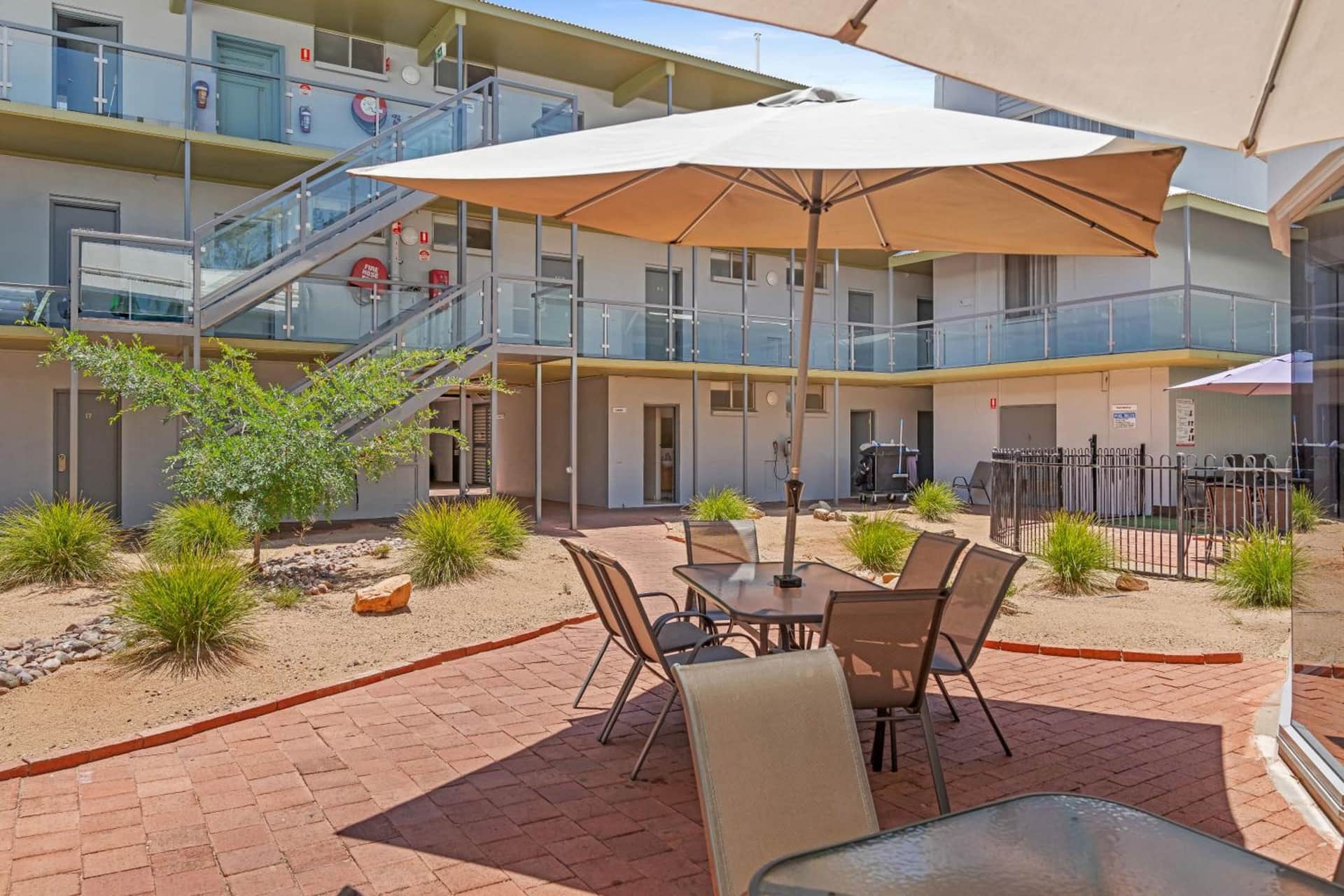 Mantra Alice Springs