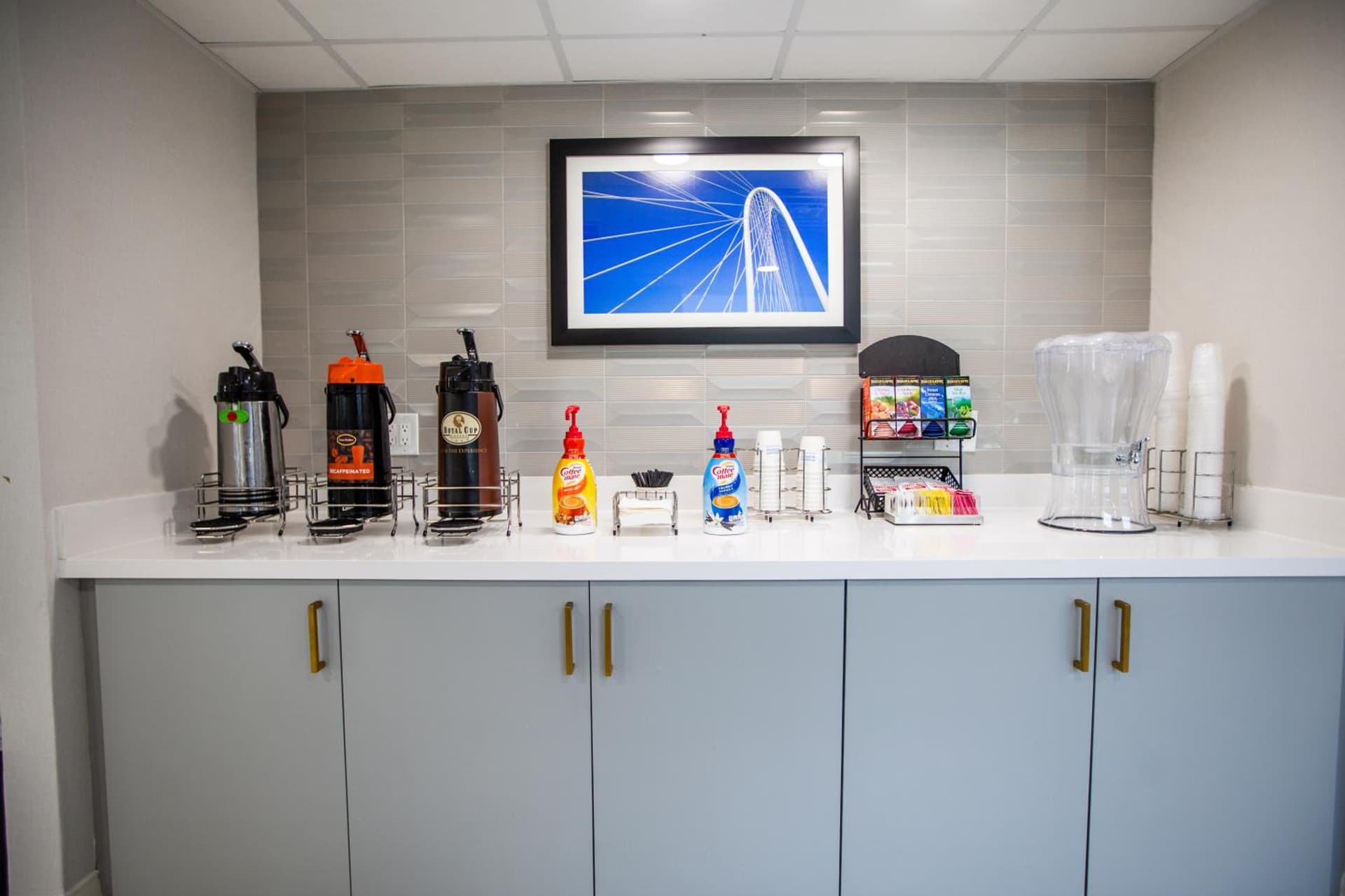 La Quinta by Wyndham Dallas I-35 Walnut Hill Ln