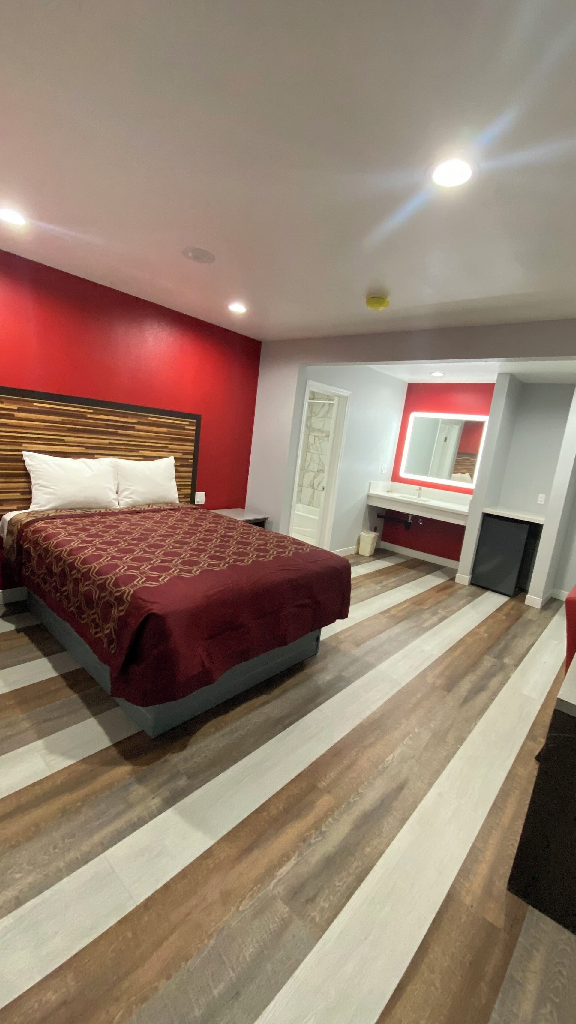Plaza Inn motel - Los Angeles area