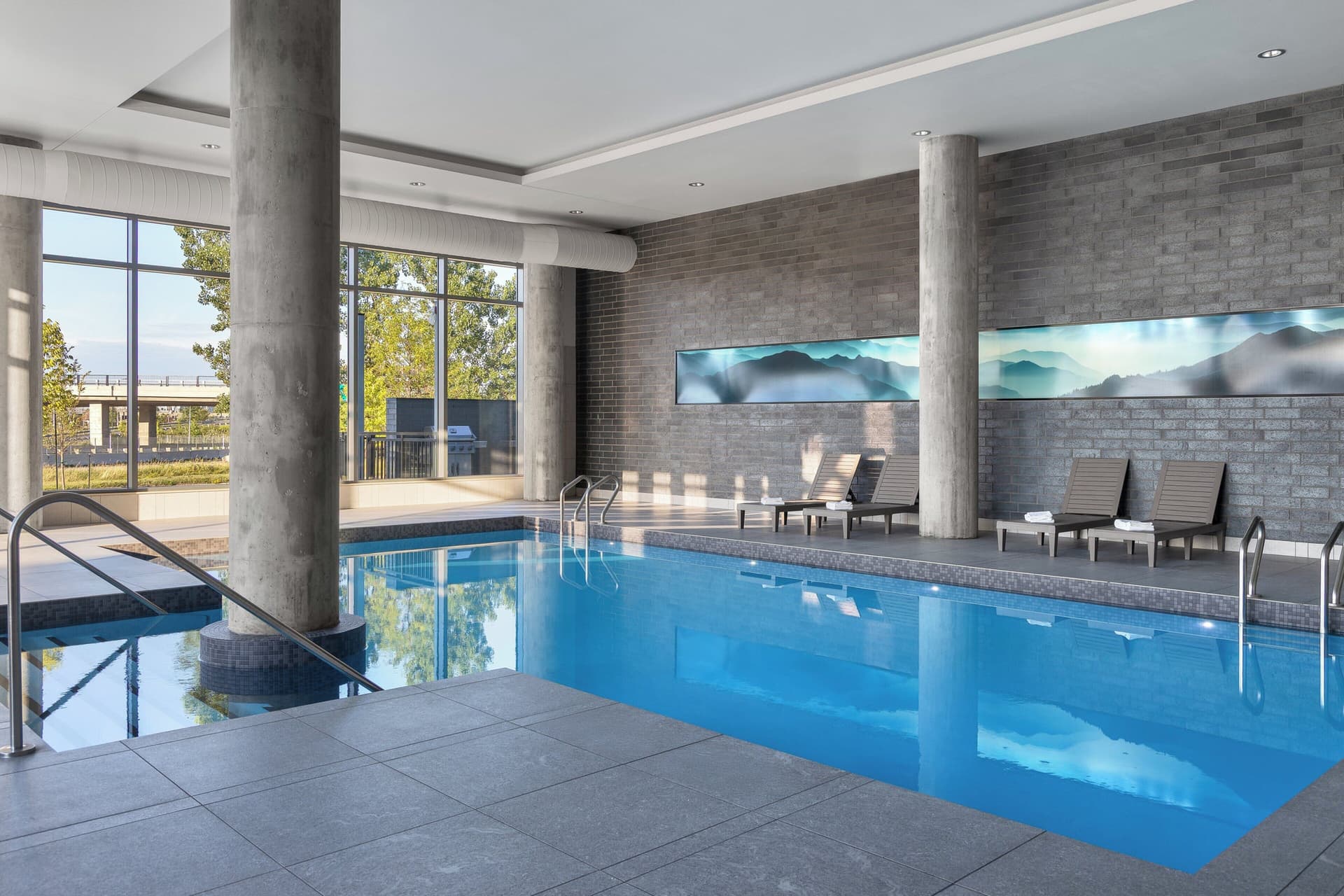 Staybridge Suites Montreal Airport - St-Laurent by IHG