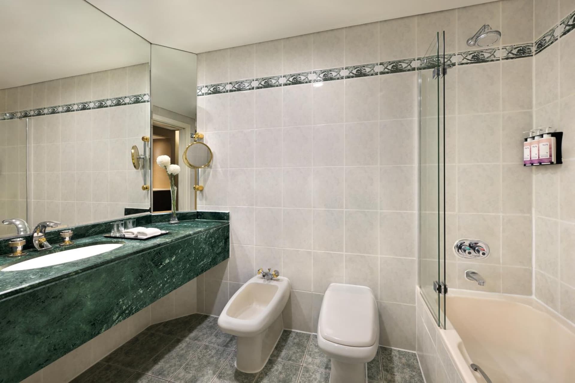 Mövenpick Grand Al Bustan Dubai