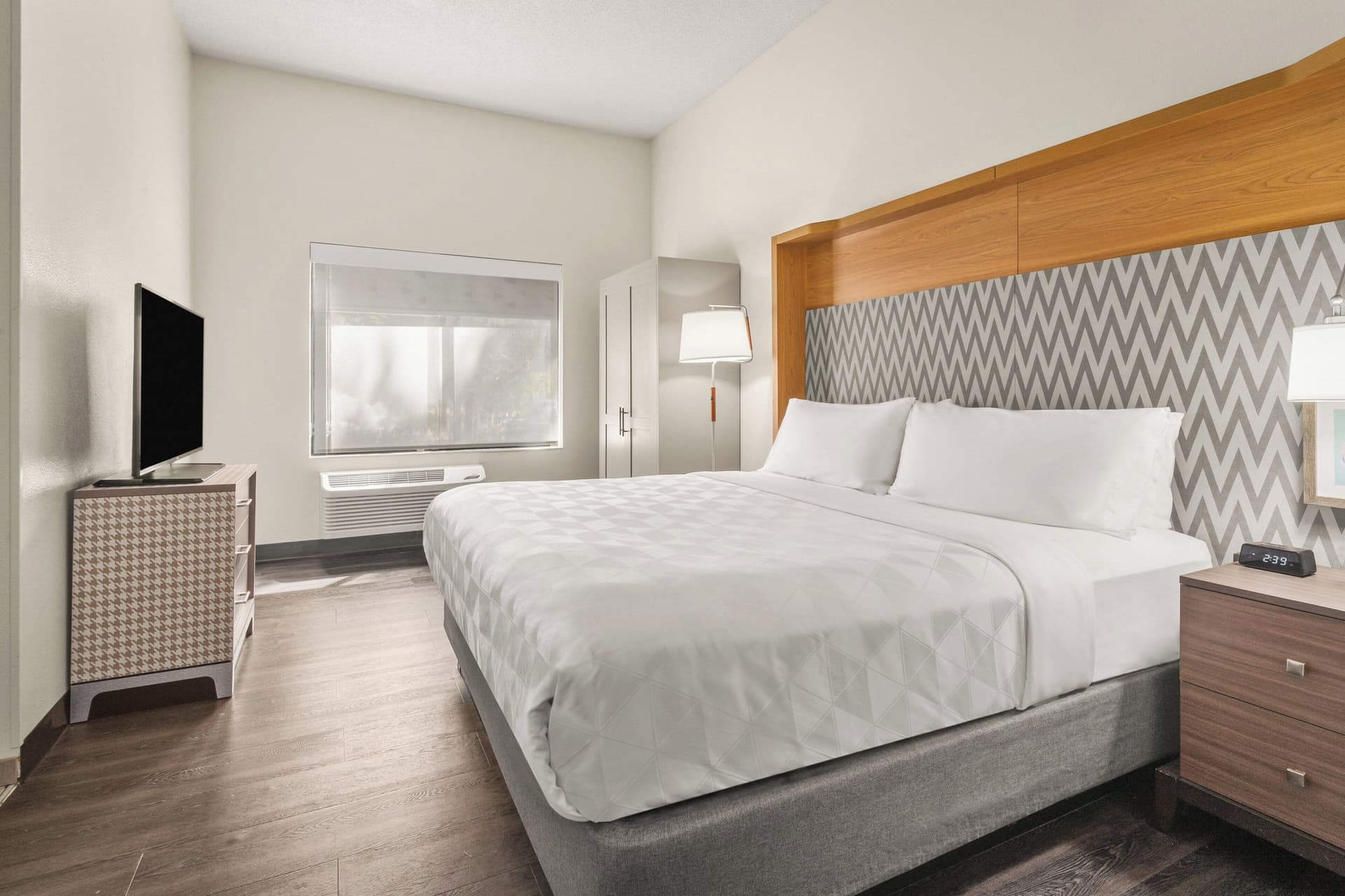 Holiday Inn & Suites - Bothell