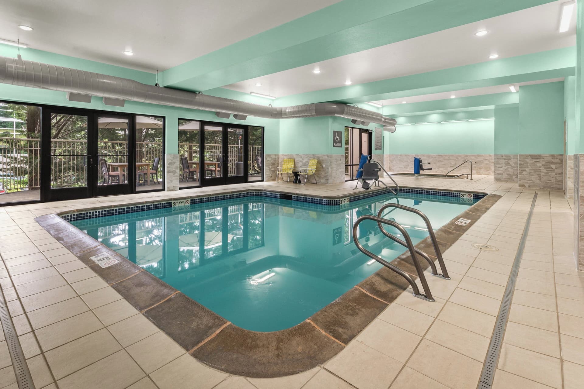 Holiday Inn & Suites - Bothell