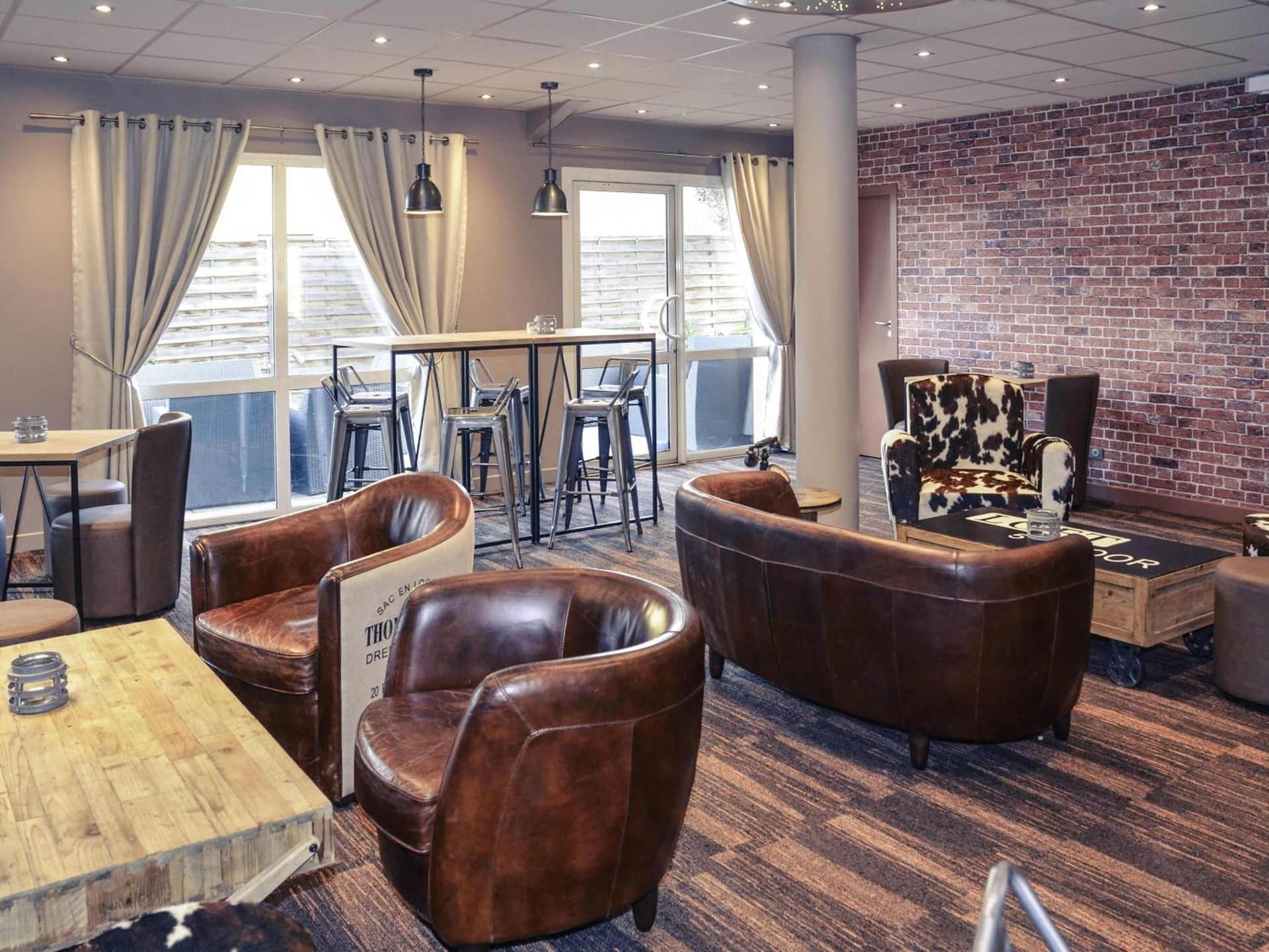 Mercure Lyon Est Chaponnay Hotel