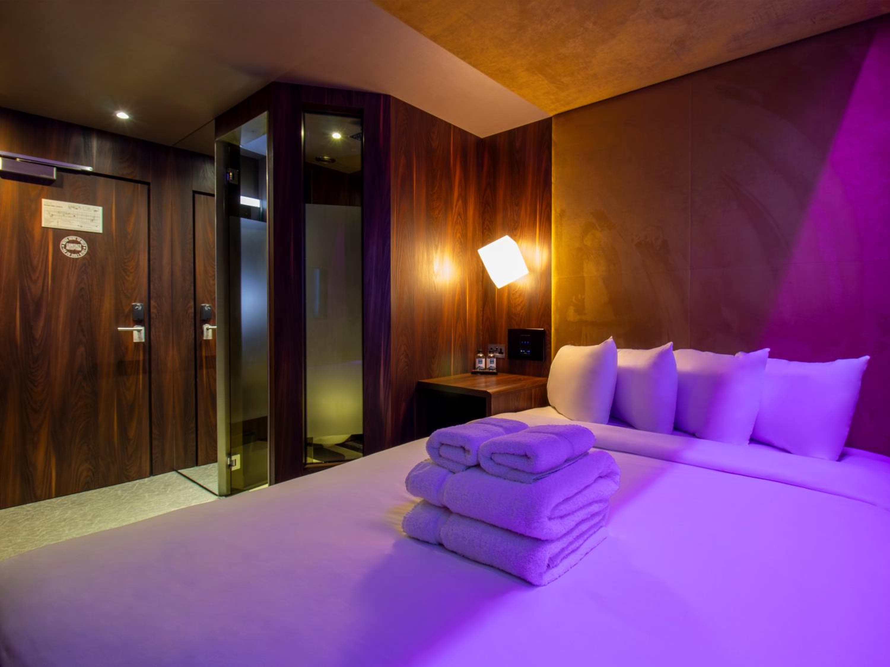 BLOC Hotel Gatwick