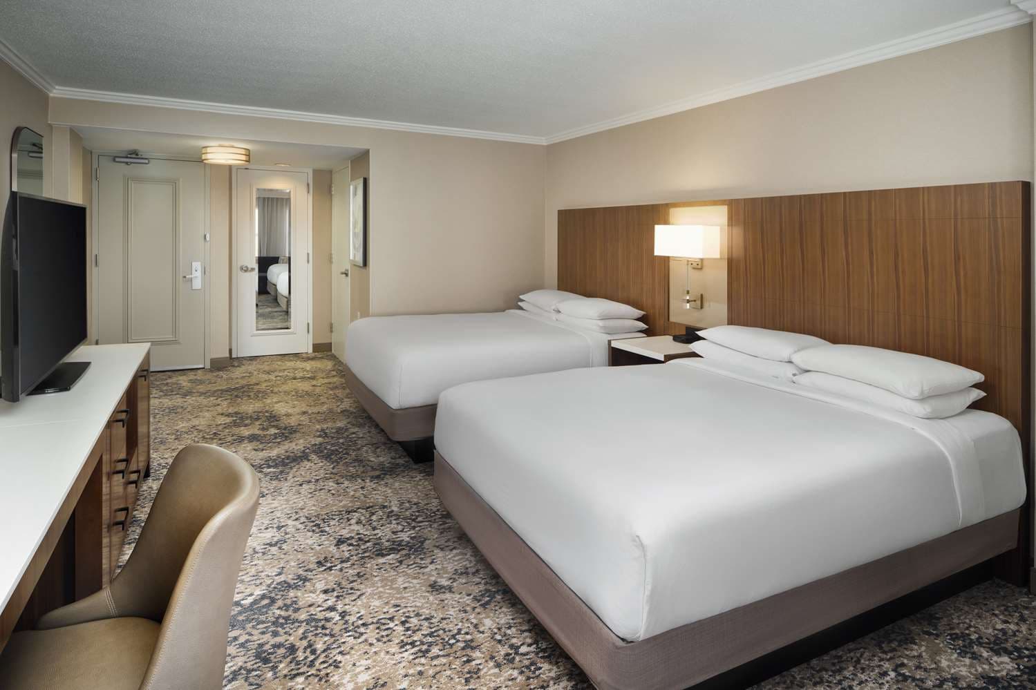 Hilton New Orleans Riverside
